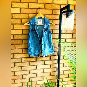 Mossimo distressed denim vest